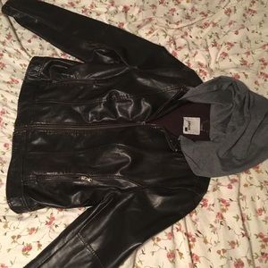 Women’s Levi Leather Jacket